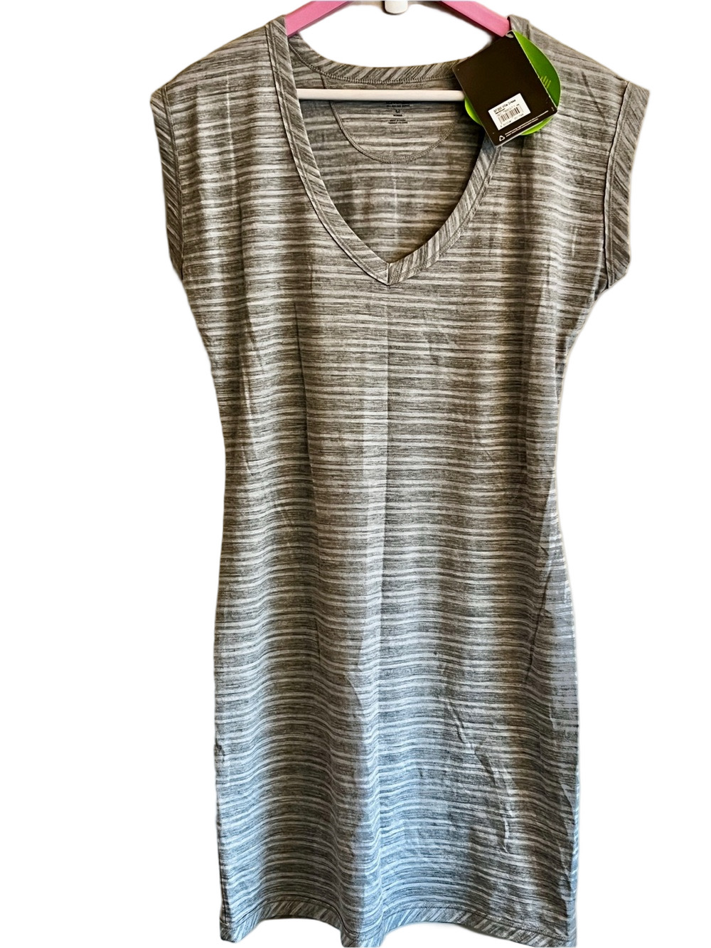 NWT❗️ICEBREAKER Size MED Villa Gray Striped V-Neck Merino Midi Dress